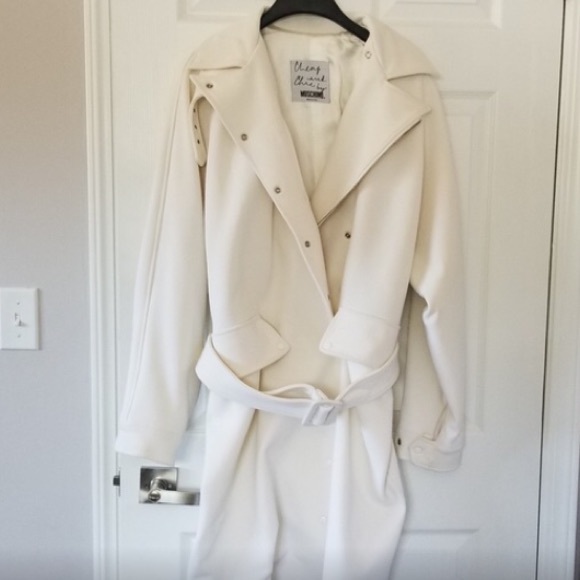 Moschino coat size 8 - Picture 2 of 6